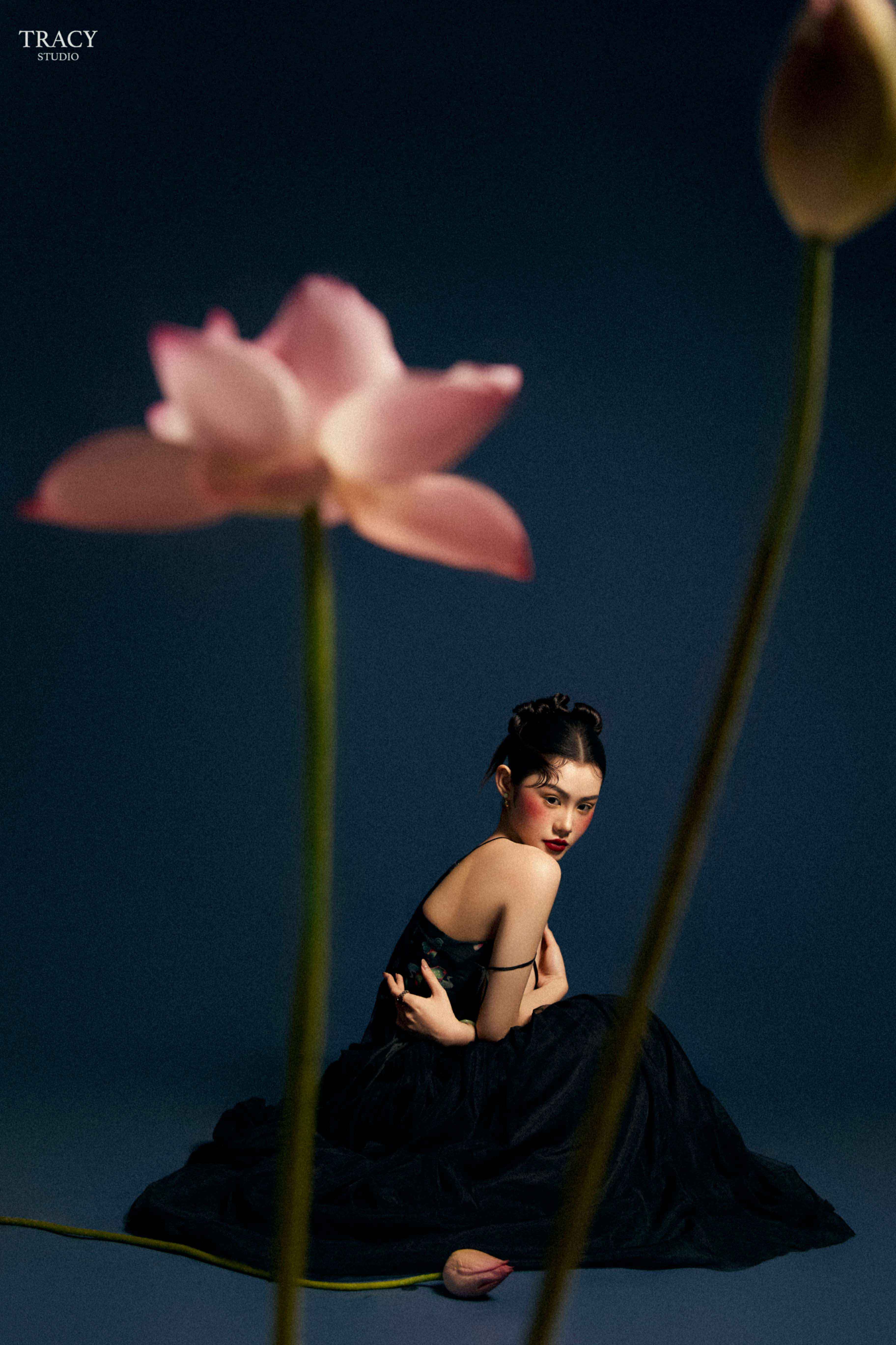 frontend/img/gallery/concept-sen/tracy-studio-chup-sen-phuong-nhi (10).jpg